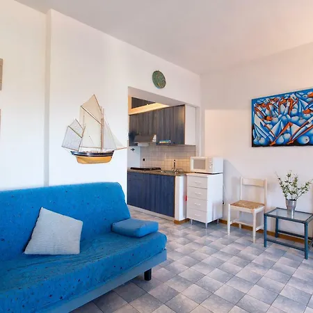 Appartamento Lentischi C13 Sea View