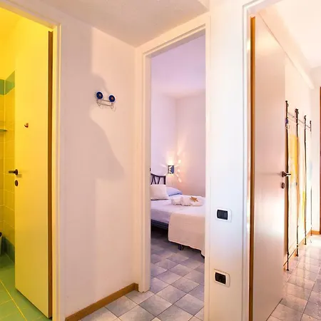 Appartamento Lentischi C13 Sea View *